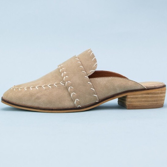 ❗️Last One size 8❗️Boat Stitched Loafer Nude Mule - Picture 4 of 5